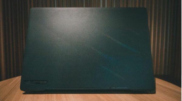 ASUS ROG Zephyrus M16 (GU603Z) 6